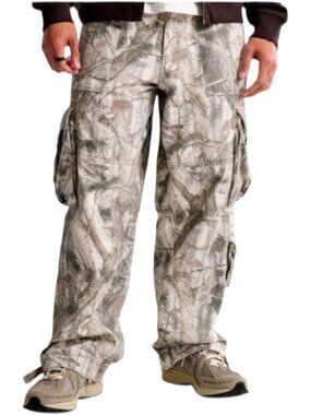 Abercrombie & Fitch Ultra Baggy Utility Pants Mens Size 32x30 Camo Paratrooper